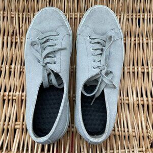 Gray Suede Supergas